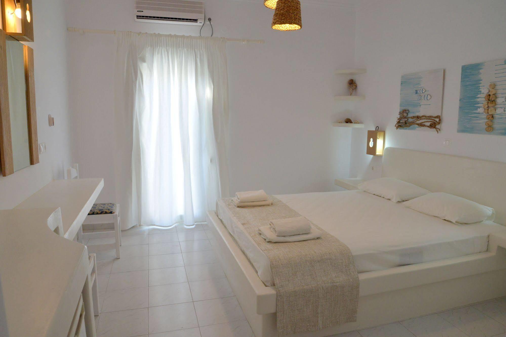 Corali Hotel Adámas Eksteriør bilde