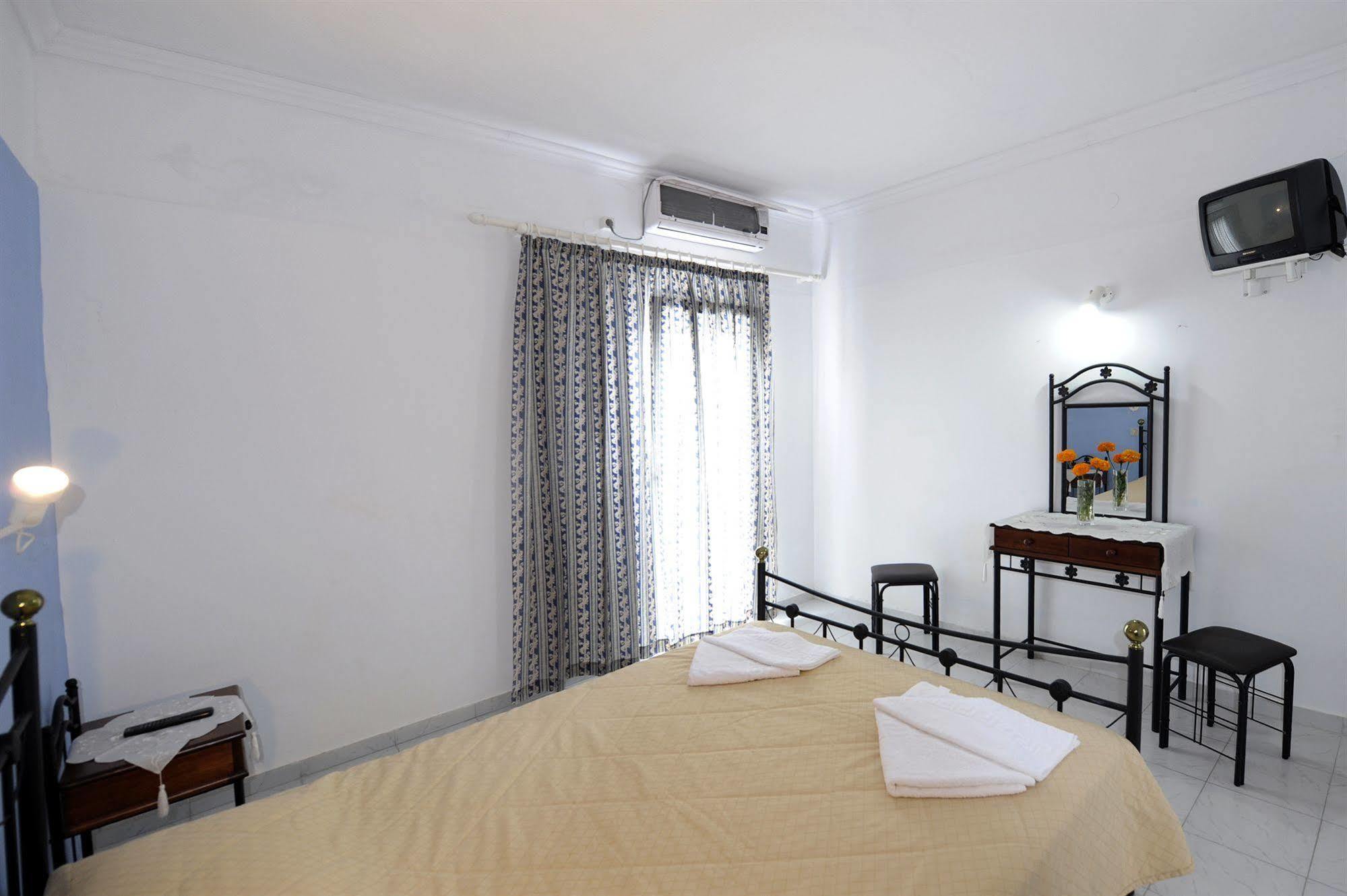 Corali Hotel Adámas Eksteriør bilde