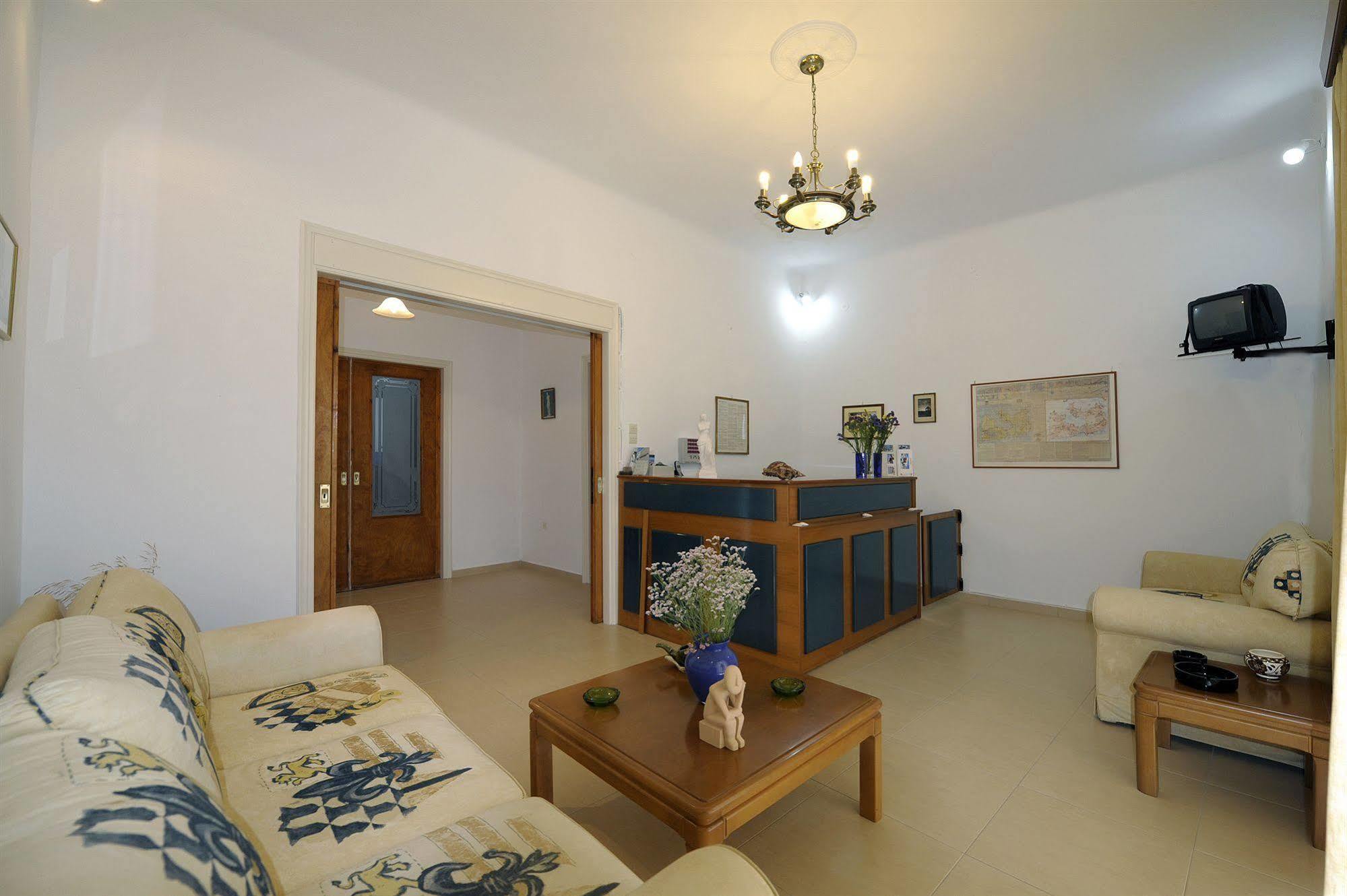 Corali Hotel Adámas Eksteriør bilde